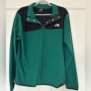 The North Face Men’s Teal and Black Fleece Jacket Size L
